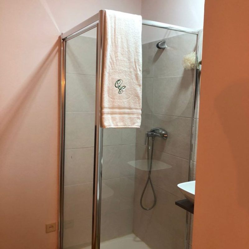 7ffbeb92-612a-41ee-8113-0cc088ce1a8c